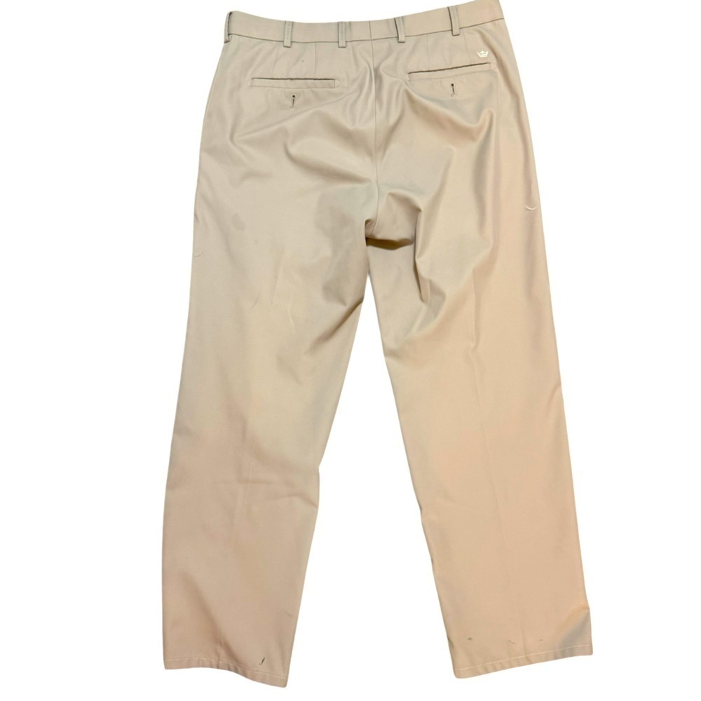 Men's Peter Millar Flat front khaki Tan Pants size 33 x 30 excellent  condition - Picture 3 of 7